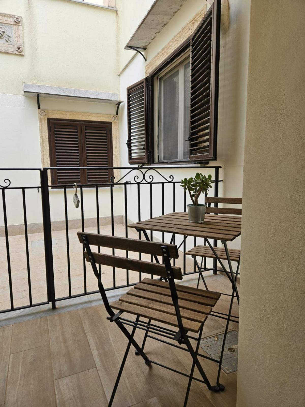 Porta D Ossuna Comfort Apartments Palermo Exterior photo